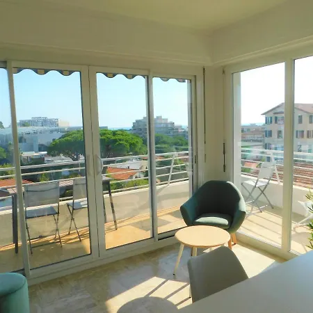 Splendide Les Lauriers Renove 2021, Vue Mer Et Parking * Antibes